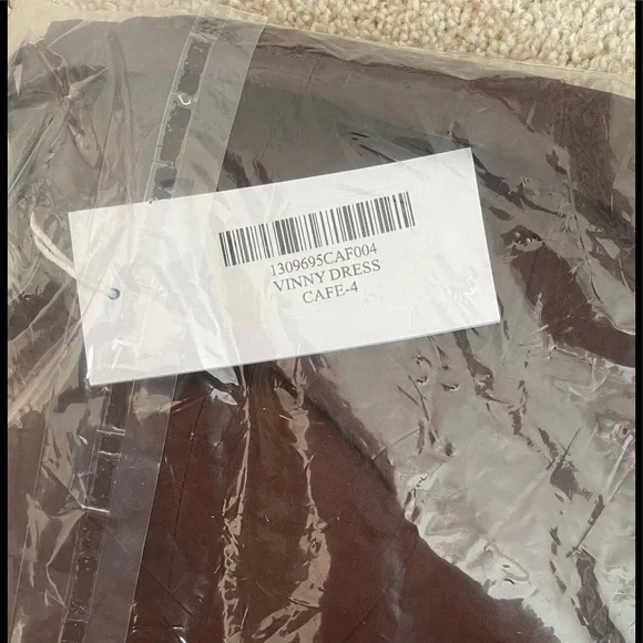 NWT Reformation Vinny Dress cafe - Picture 5 of 8